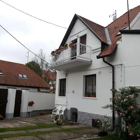 Valentin Haz Guest house Szentendre