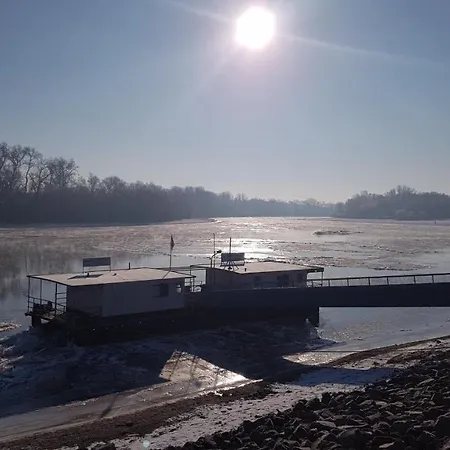 Valentin Haz 3* Szentendre